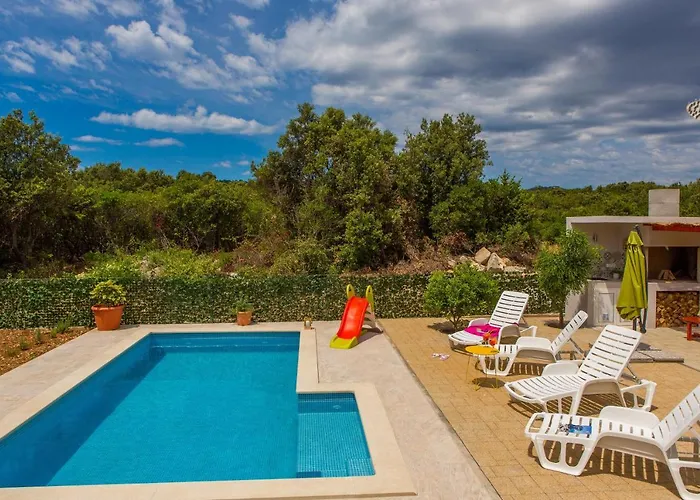 Вилла House Nena With Pool *